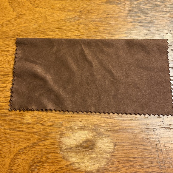 Coach Burgundy & Toffee Sunglasses in Brown Signature C Case - Picture 15 of 15